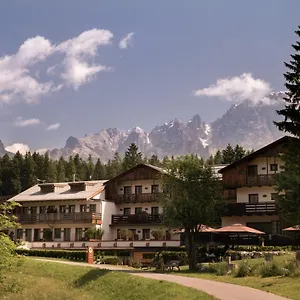 https://rosapetra-spa-resort.hotelinveneto.com